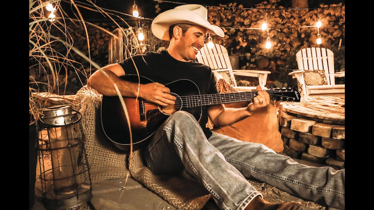 Stacey Marie spotlights Country Music Artist, Clayton Smalley's new EP "Dirt Road Therapy.