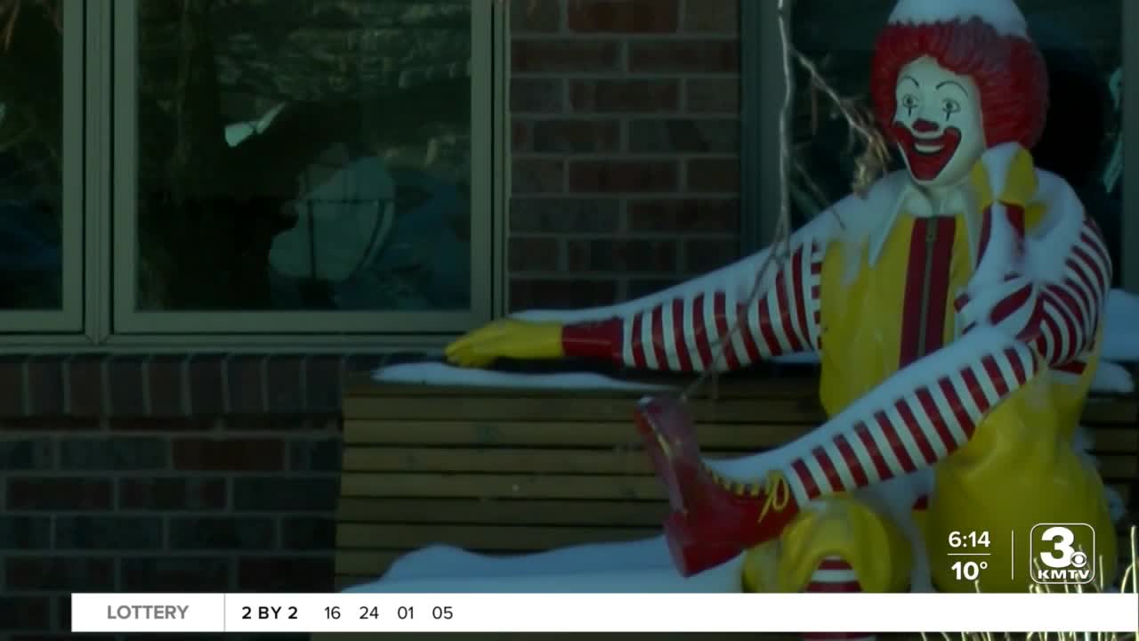 Santa brings virtual cheer to families at Omaha Ronald McDonald House