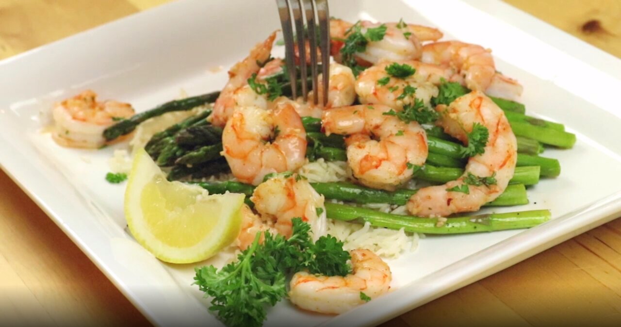 Healthy One Pan Shrimp and Asparagus