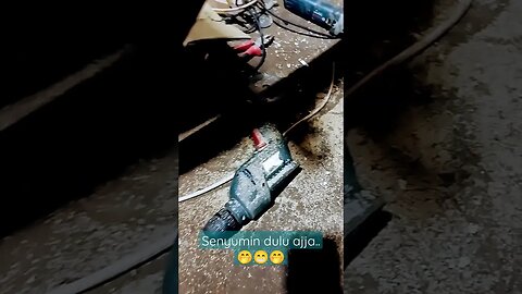 Senyumin dulu ajjjaaa...🤭😁🤭