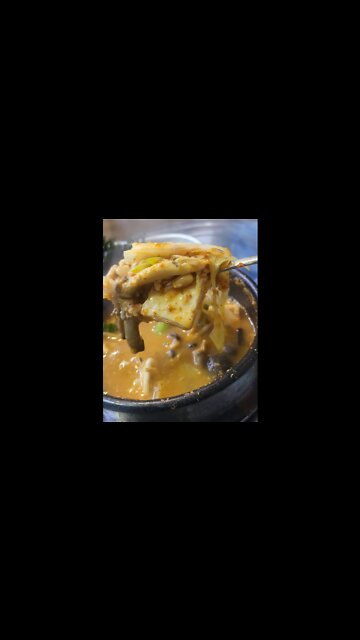 #shorts #cooking #cook #food Korean traditional Fermented soybean mushroom paste soup