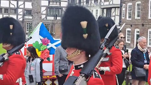 Tower of london. guards the march #horseguardsparade