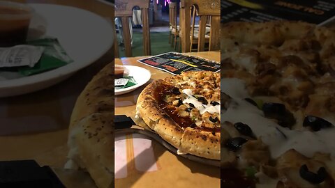 Today I am going Karachi best pizza 🍕 restaurant |#shorts #comment #follow #like #share #foryou