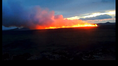 Volcano in Iceland erupts near Grindavik