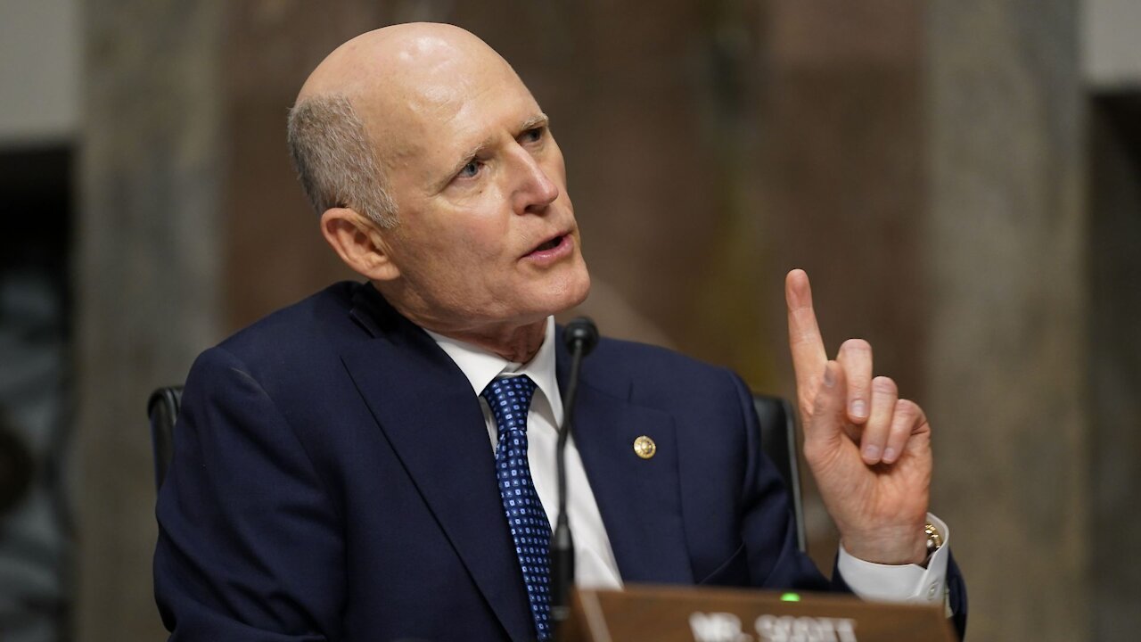 Sen. Scott Questions LinkedIn on Censoring Journalists for China
