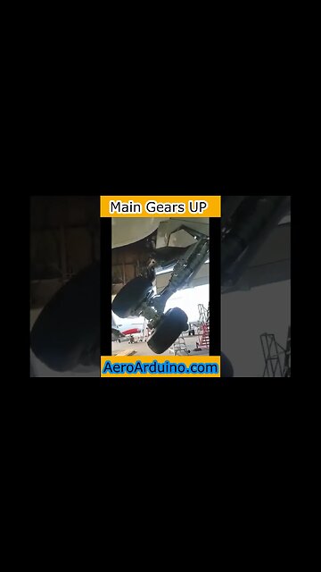 Giant Main Gears UP and Down Test B767 #Flying #Aviation #AeroArduino