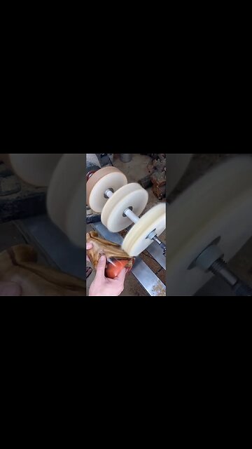 Making this vase extra shiny