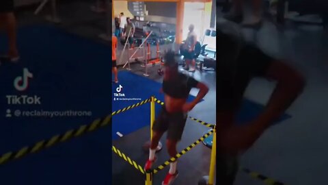 If women were more punctual 👑