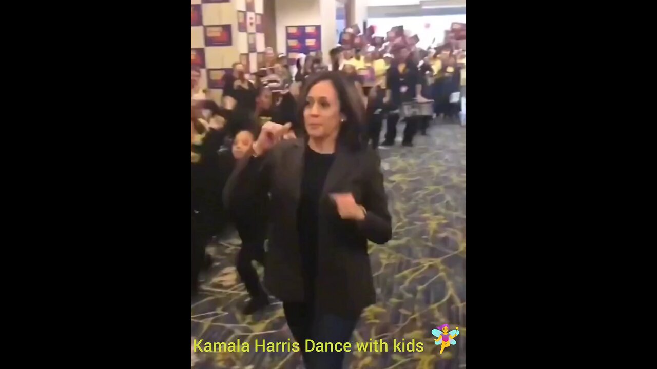 Kamala Harris Dance with kids 💃
