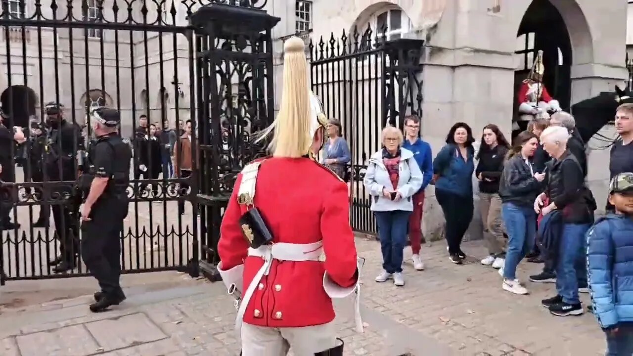 Make way for the kings hard #horseguardsparade