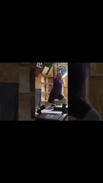 145 kg / 320 lb - Behnind the Neck Jerk