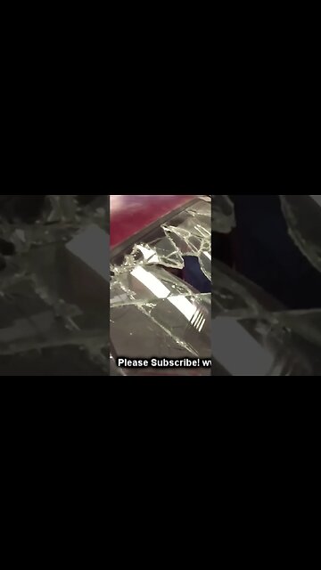 Bass Vs. Windshield @ 162db - 4 15's 🔊 Walled | D.G.A.F Toyota Tercel 16v