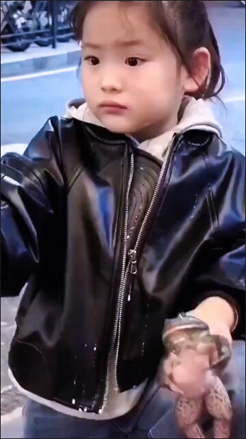 tasty frog | tasty ice cream| ice cream vs frog 😋🐸