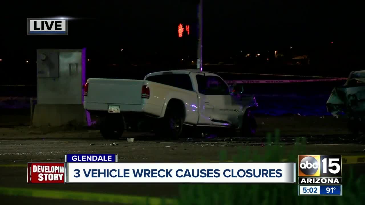 Two dead after crash in Glendale