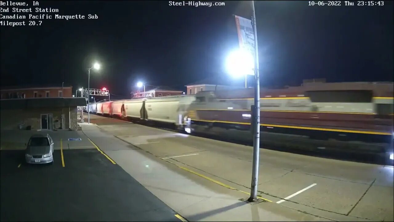 SB CP 654 Sand with CP 7014 at Guttenberg, Dubuque, Bellevue and Muscatine, IA on October 7, 2022