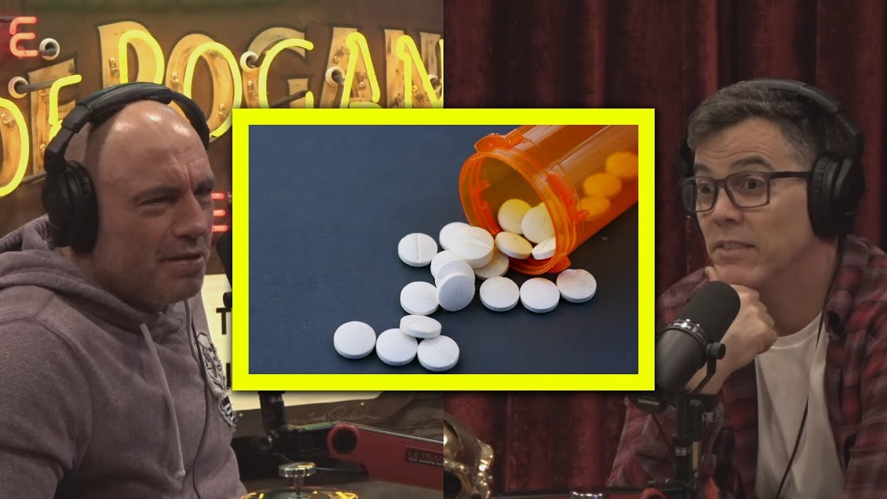 Joe Rogan: Tylenol and Aspirin Kill HOW MANY People per Year?