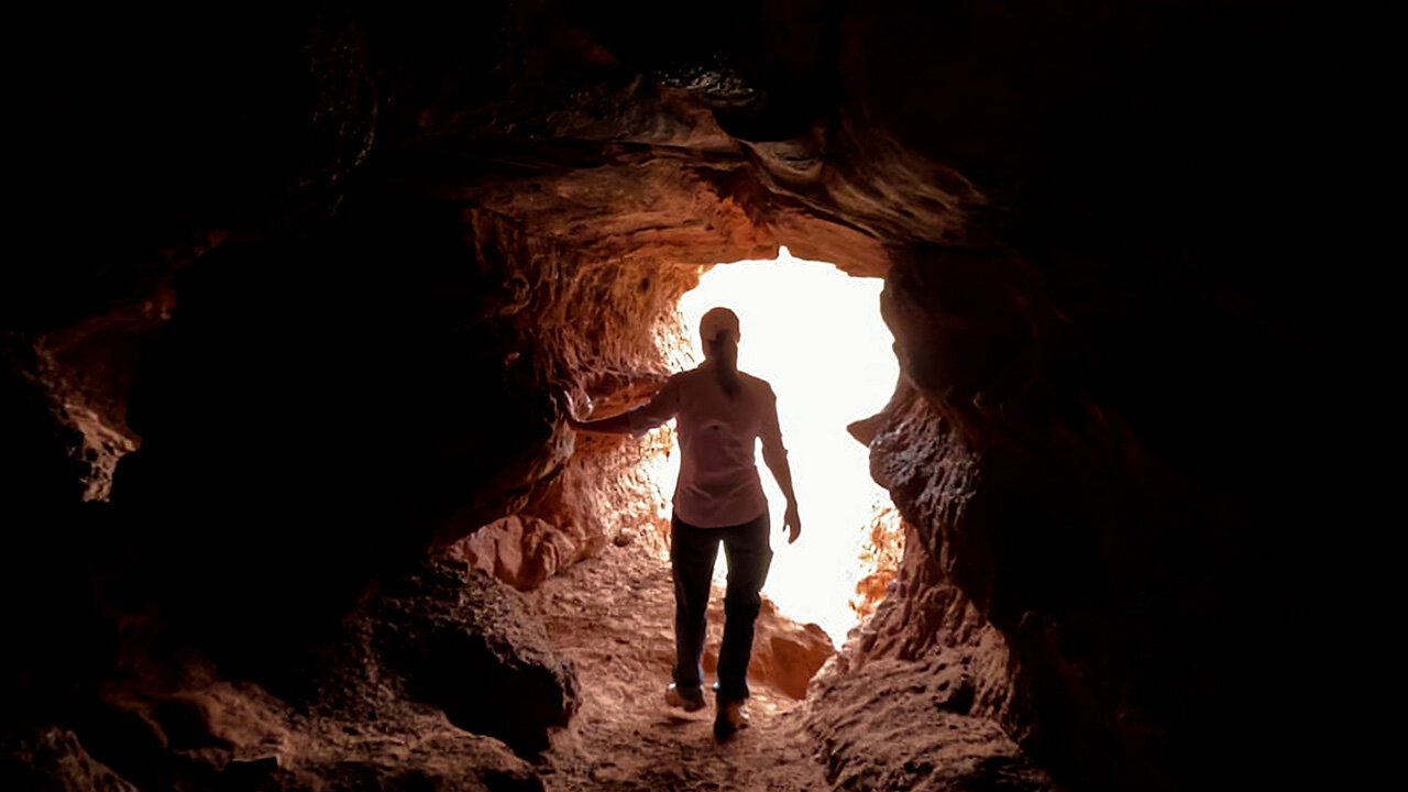 The Sedona Raven Caves