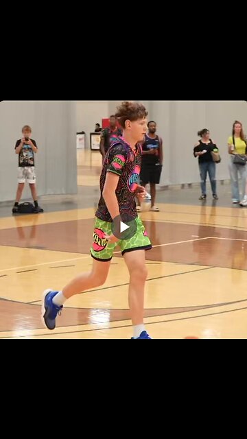 7’3” 13-year-old Jeremy Gohier from Montreal, Quebec might have an advantage here