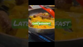 Sausage eggs