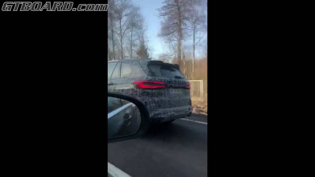 NEW BMW M8 Convertible and BMW X5M SPIED in Sweden
