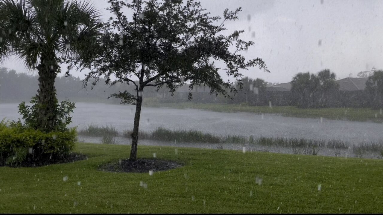 Thunderstorms in Paradise #4K (Full Widescreen Version)