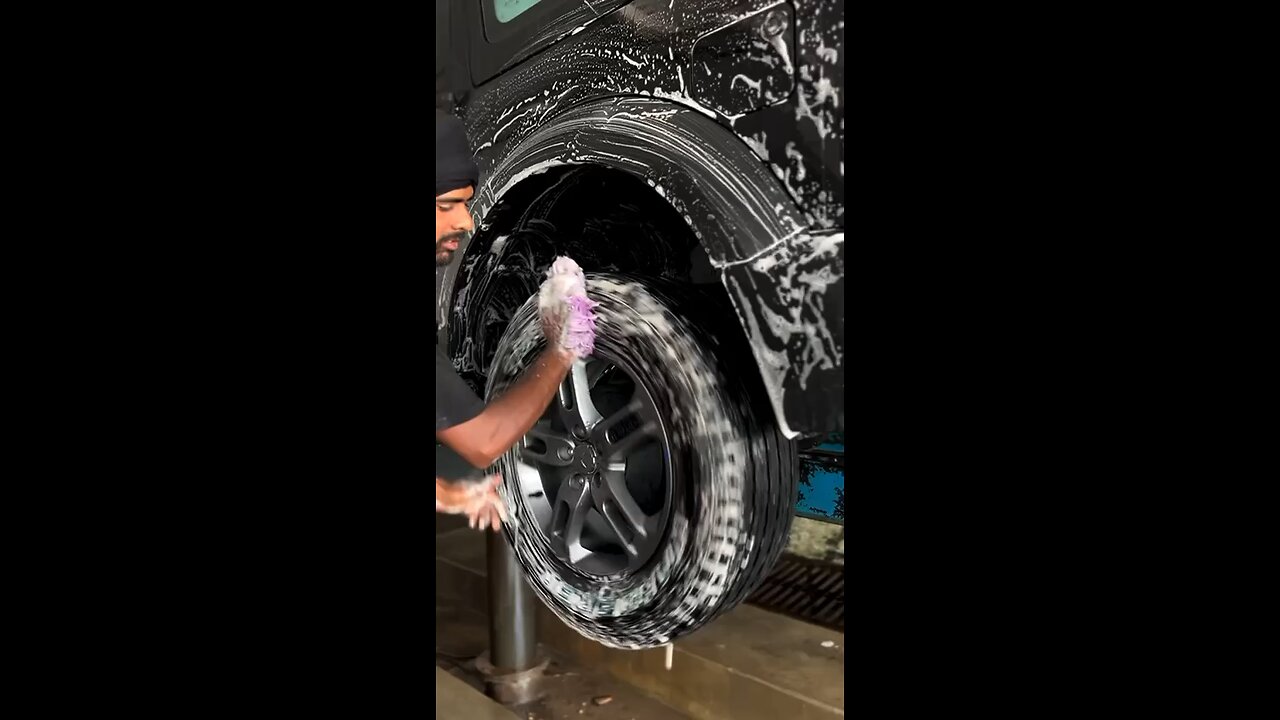 DETAILING DADDY and TRUE wipe car wash