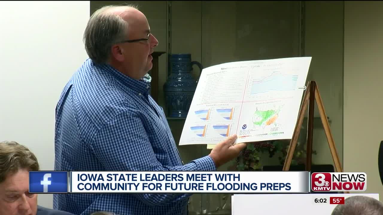Iowa state leaders meet with community for future flooding preps