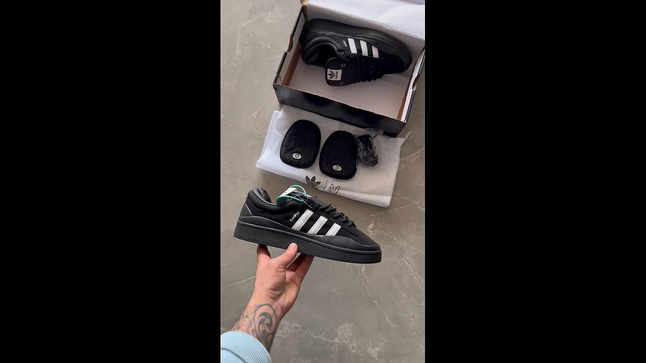 adidas black shoe