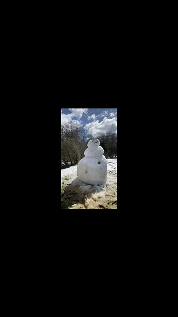 Snowman VS Explosion