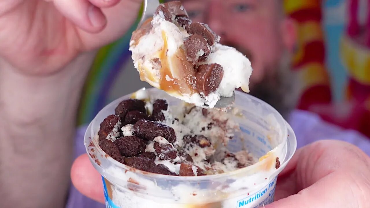 Blue Bunny Load'd Sundaes Bunny Tracks Frozen Dairy Dessert | Ice Cream Review