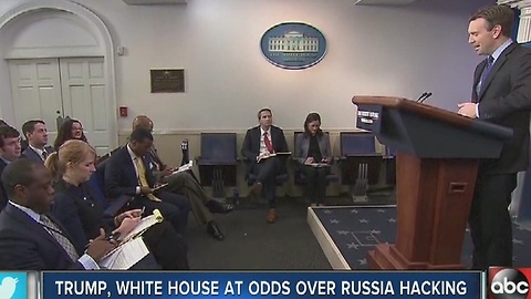 Trump, White House at odds over Russia hacking