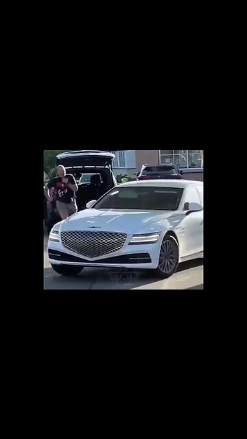 Yes, Another Meanwhile in California Scholars Liberate Enslaved Luggage for Freedom #crime