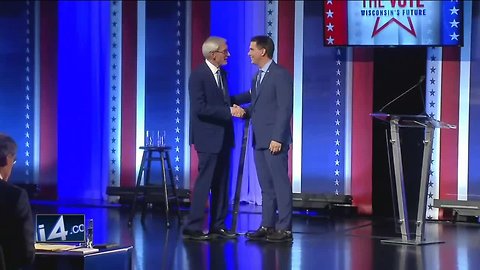 Wisconsin Gov. Walker, challenger Evers hold final debate