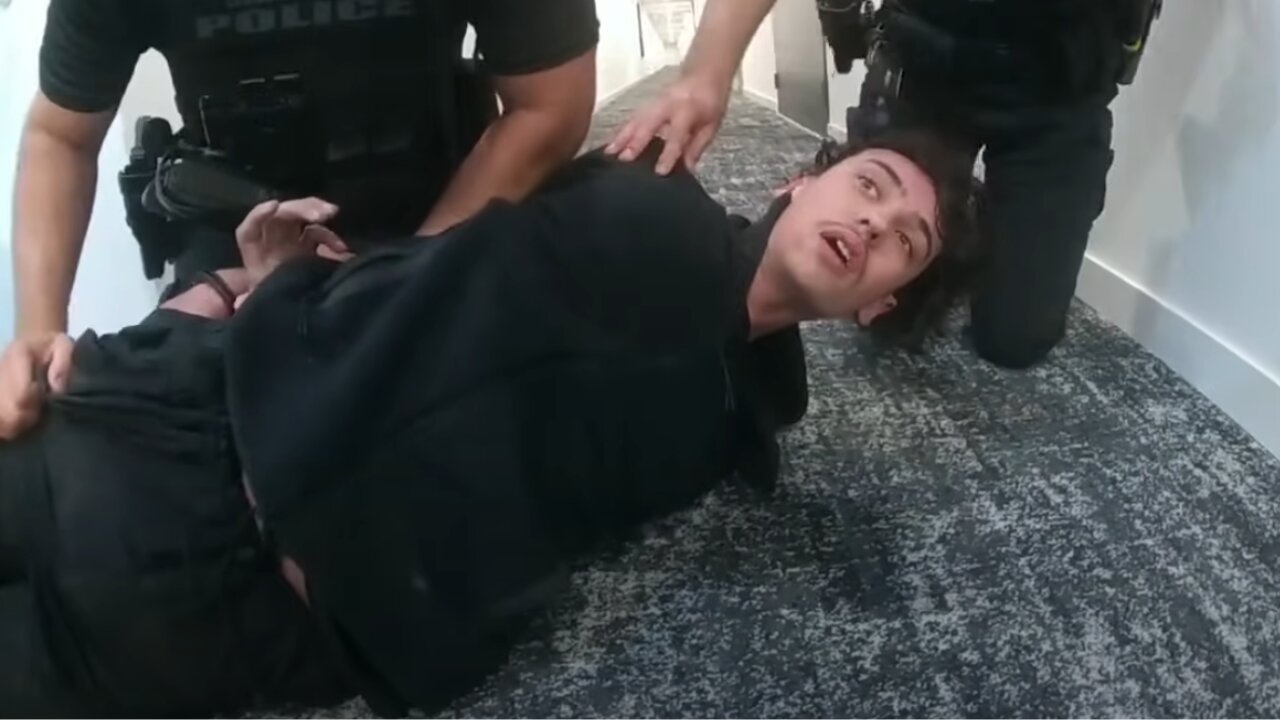 Kick streamer gets arrested for burglary