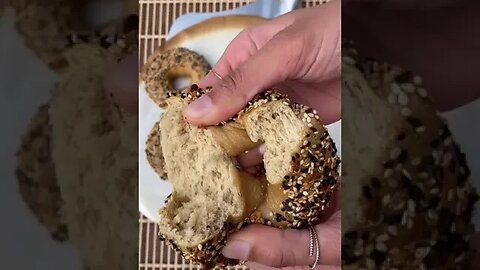 Bagel Pull tiktok tomatoesinsummer