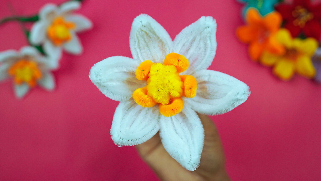 How to Make Realistic Flower With Pipe Cleaners || DIY Handmade Crafts Idea For Home Decoration