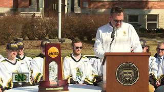 St. Norbert celebrates men's hockey National Championship