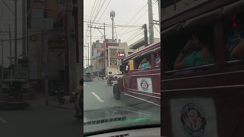 Jeepney in Filipino Traffic #shorts #philippines #itsmorefuninthephilippines