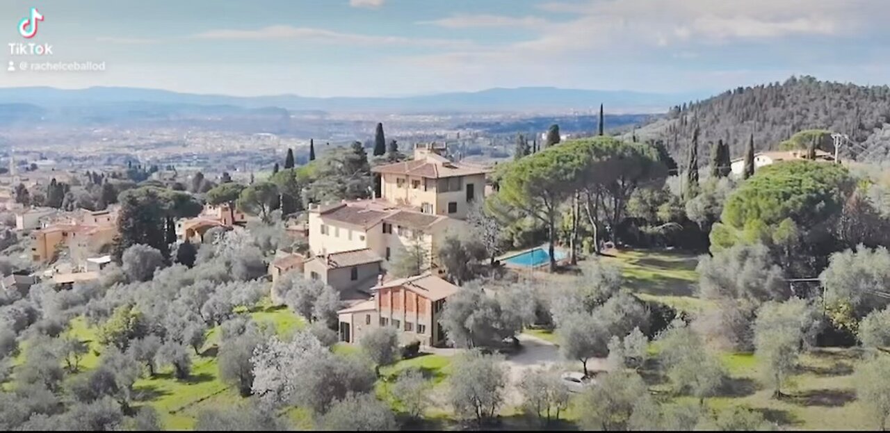 House tour , Florence Italy