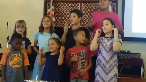 Kids Singing in Church, TJ Being Shy