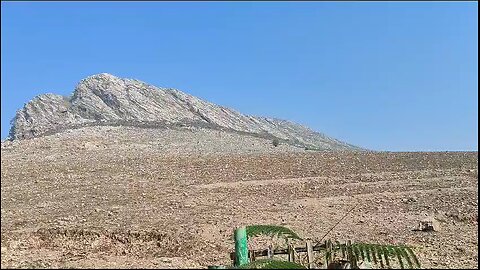 Manjhi Mountain.