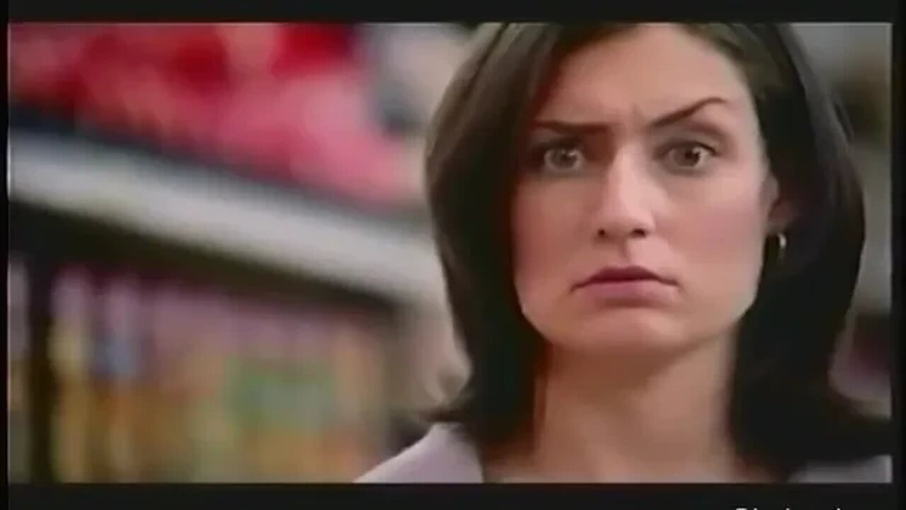 "Swansons CGI Fleeing Chicken Broth Lost Commercial" Holiday 2010 (Lost Media)