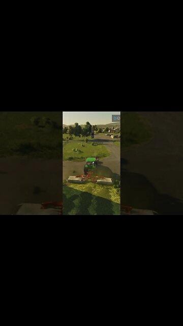 Trimming The Green Horsch DLC Farming Simulator 22 #shorts