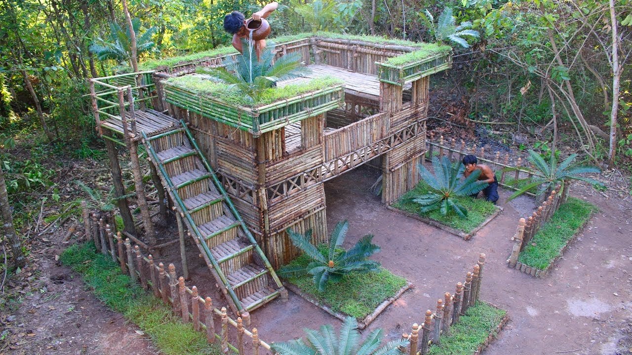 Build Double-storey Wooden Villa & Build Garden On The Top Roof