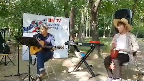 ★[태평 TV] 170618 (1부) [한밝 모바일 처치] 가슴이 뜨거워지는 노래와 연주로 애국의 열정을!
