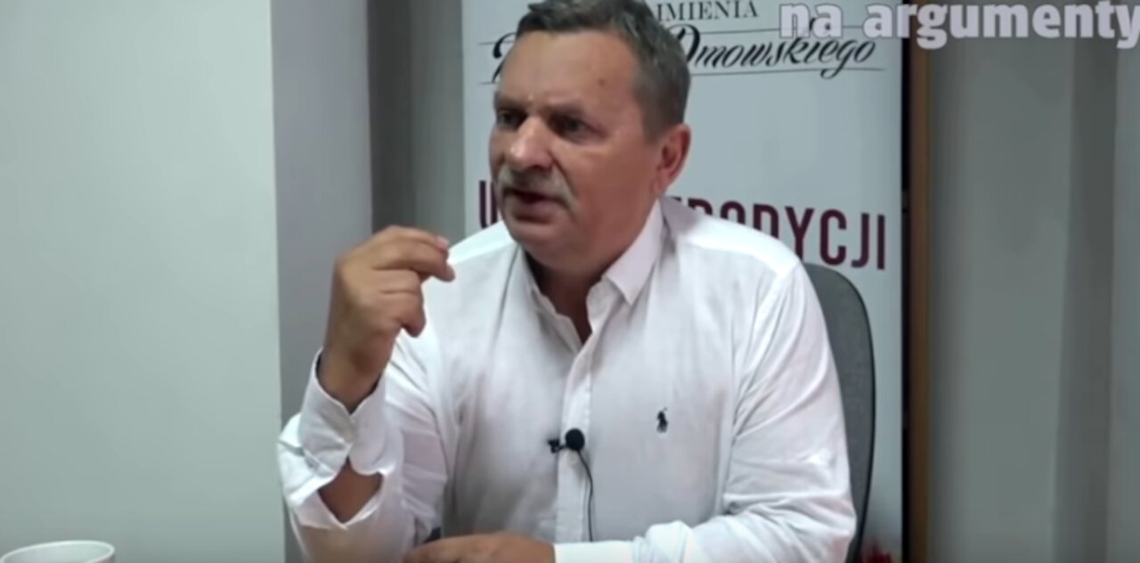 Żyjemy w czasie wielkiej mistyfikacji