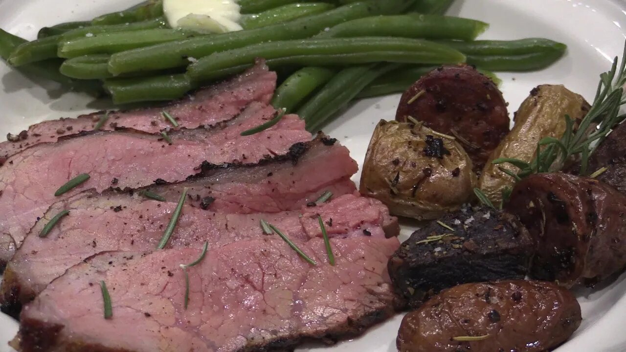 Tri-tip on the Kamado Joe