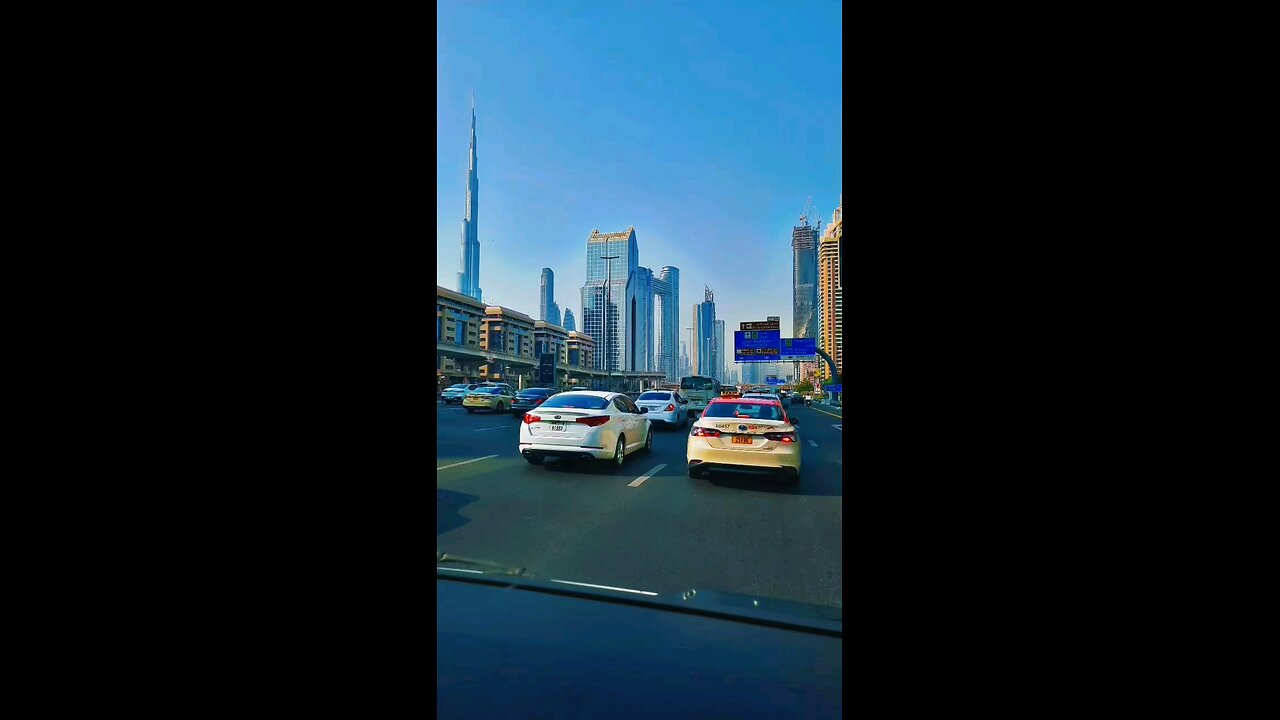 Dubai Road view burjkhlifa view