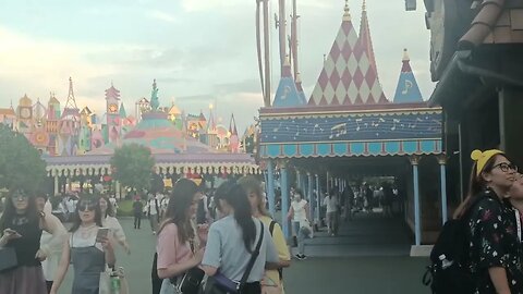 THEME PARK 2023 CLOSE AT 9PM