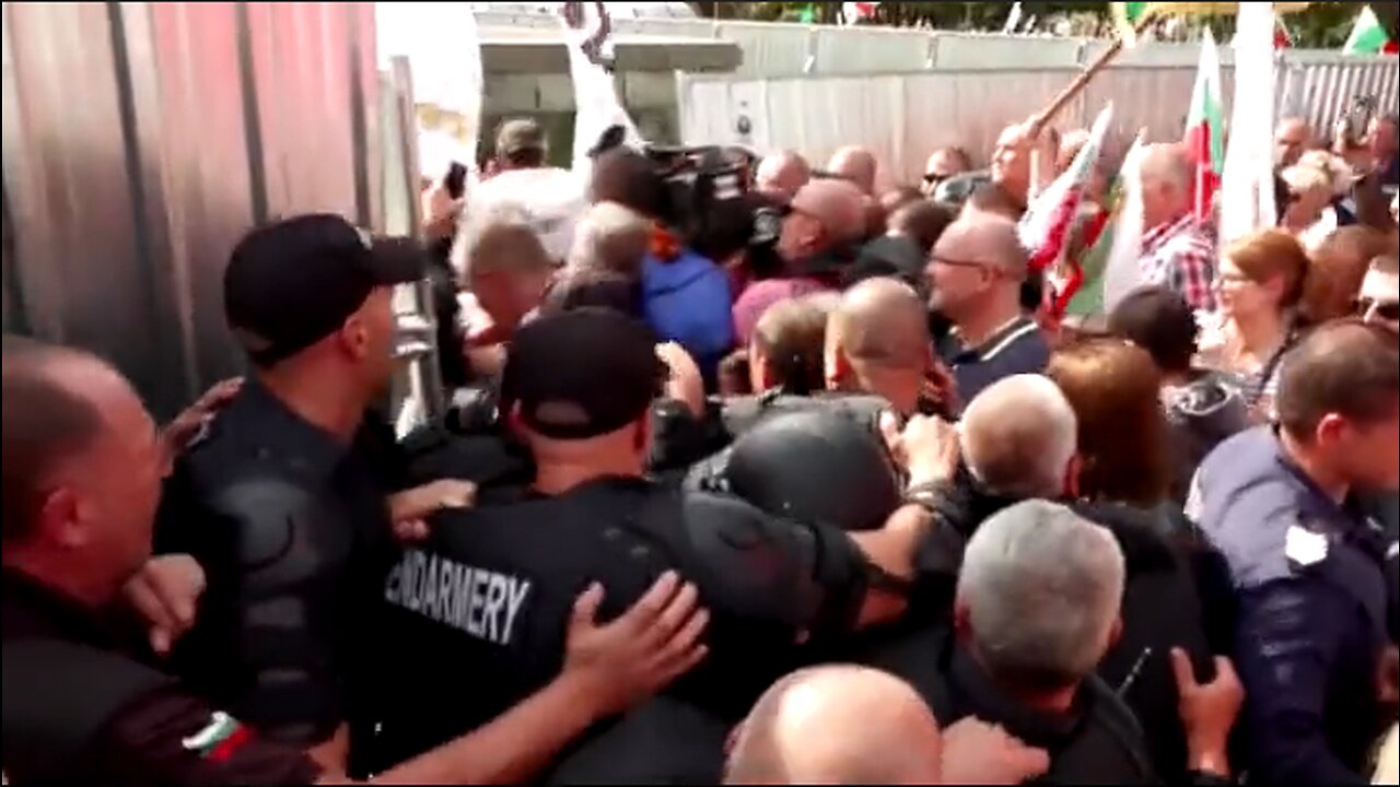 Bulgarian Nationalists Protest Support For Ukraine Yesterday - HaloRock